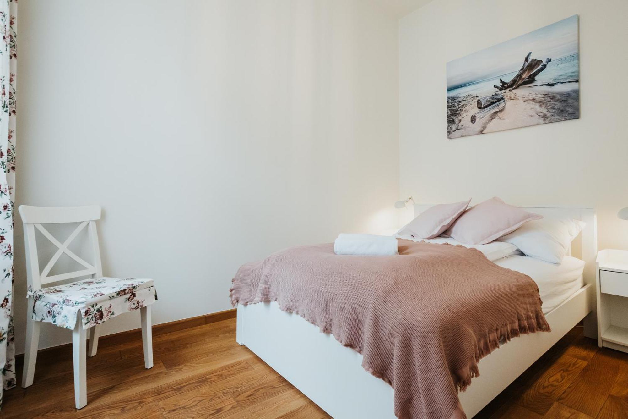 Sight Main Square & Main Train Station & Planty Apartment Krakow Luaran gambar
