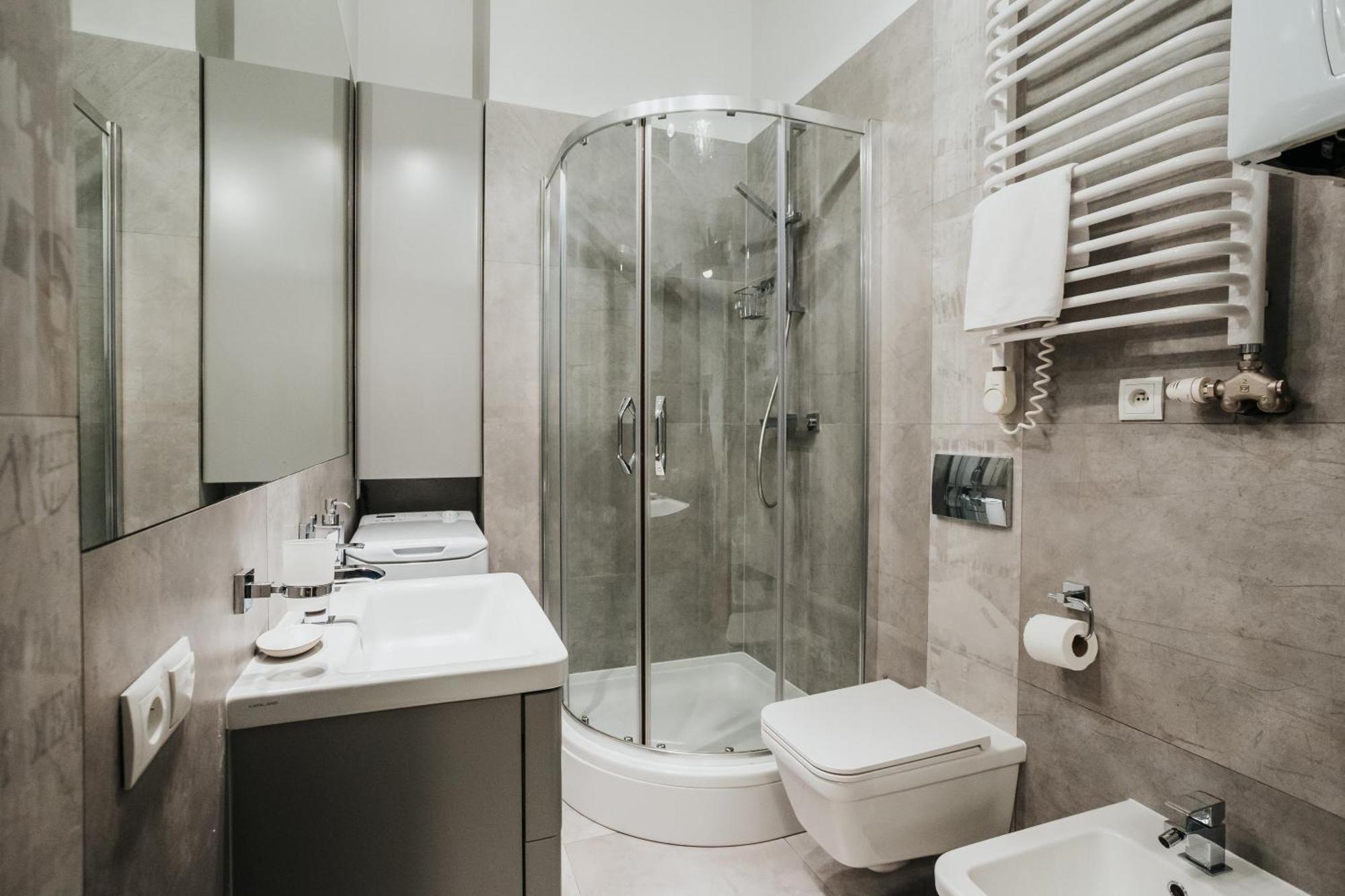 Sight Main Square & Main Train Station & Planty Apartment Krakow Luaran gambar